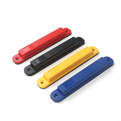 Superfície suave brilhante de plástico UHF RFID Etiquetas anti-metal Passivo RFID Tags de longa distância