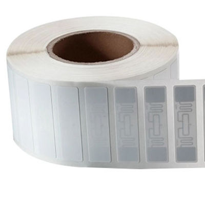 860~960MHz Etiquetas RFID UHF passivas de longa leitura Etiquetas de alcance para gestão de estoque