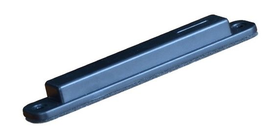 Superfície suave brilhante de plástico UHF RFID Etiquetas anti-metal Passivo RFID Tags de longa distância