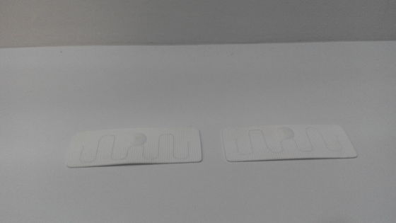 Material tecido UHF RFID Etiqueta Adesivo Smart Tag Para Gestão de Vestuário