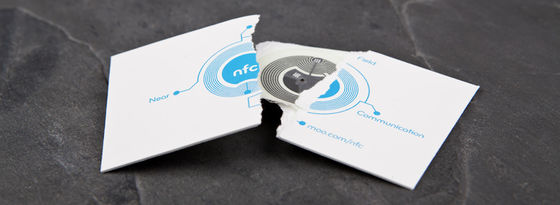 13.56MHz HF NFC Sticker Tag 35x35mm 50x50mm Para Gerenciamento da Cadeia de Suprimentos