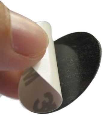 Etiqueta de autocolante NFC anti-metal personalizado em metal anti-falsificação 125Khz 13,56Mhz