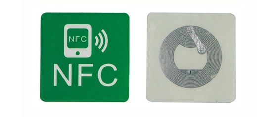 OEM 213 Chip Patrulha de plástico RFID NFC Etiqueta autocolante 13,56mhz à prova de água